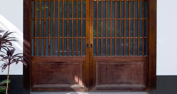 Accordion Patio Doors Repair in Sarasota Springs, FL