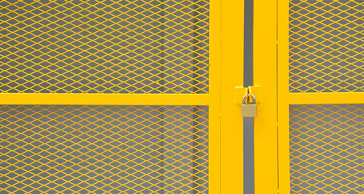 Steel Mesh Screen Door Repair in Sarasota Springs, FL