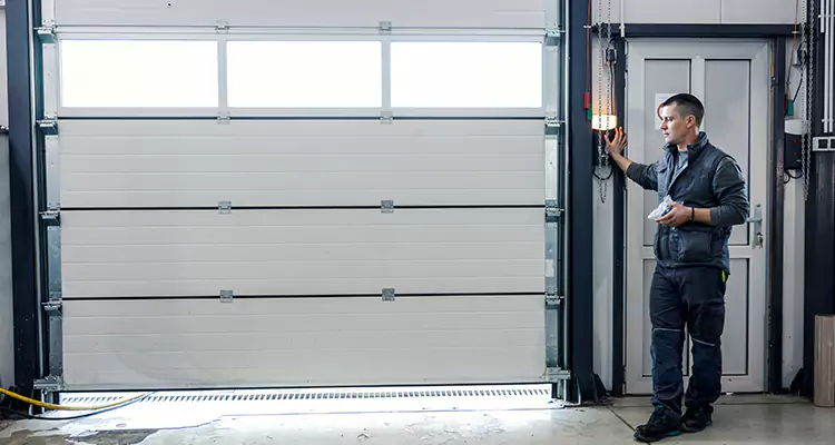 Modern Overhead Door Repair in Sarasota Springs, FL