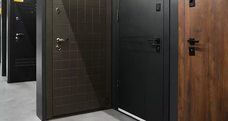 Burglar Proof Storm Door Repair in Sarasota Springs, FL