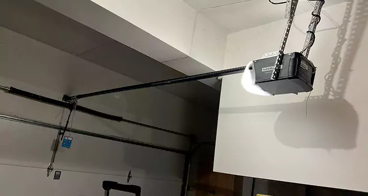 Linear Garage Door Opener Repair in Sarasota Springs, FL
