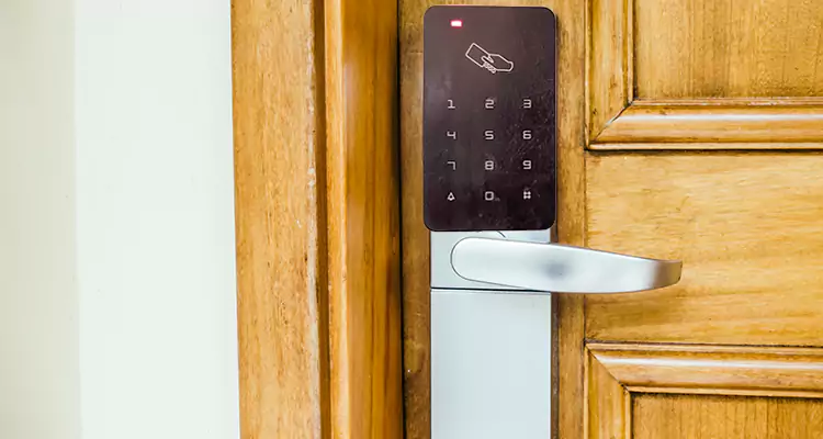 Keyless Hotel Door Locks Repair in Sarasota Springs, FL