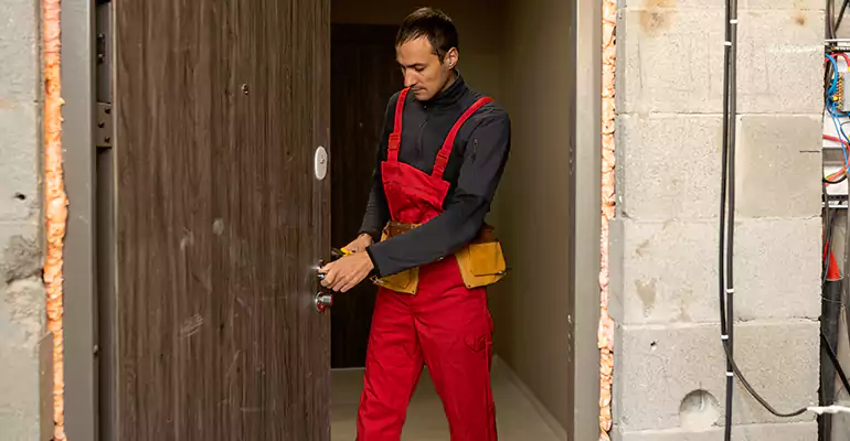 Residential Sliding Glass Door Repair in Sarasota Springs, FL